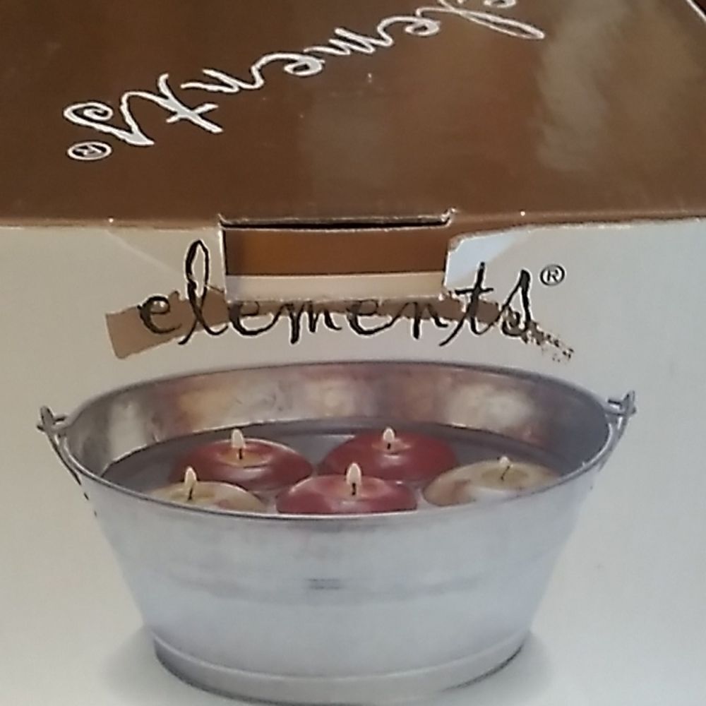 Elements Fall Decor  - Picture 6 of 9